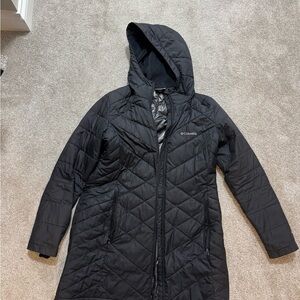 Columbia Women's Black Hooded Puffer Jacket